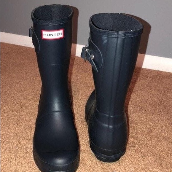 Navy Blue Hunter Boots - Picture 2 of 4